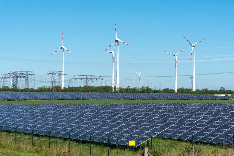 Producția de energie în România este susținută masiv de sursele regenerabile, în contextul deficitelor clasice