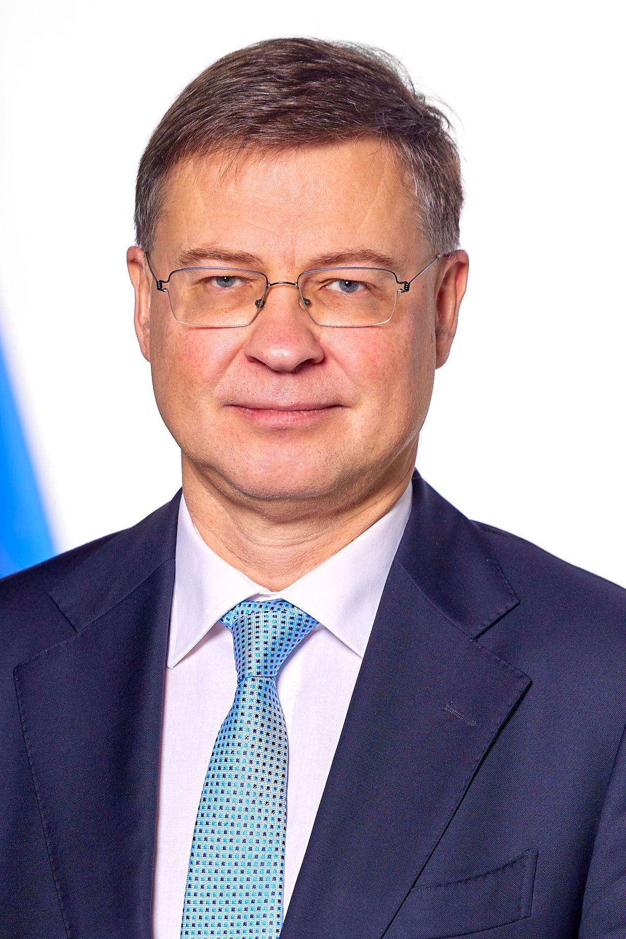 Valdis Dombrovskis recomandă prudență fiscală pentru guvernele europene în contextul creșterii costurilor datoriei