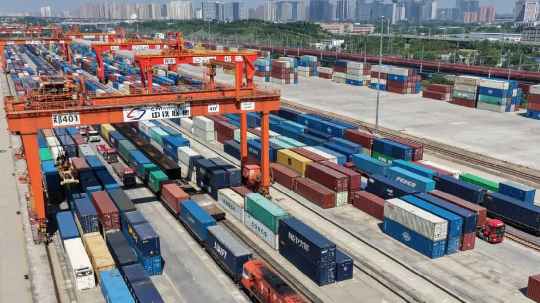 Germania solicită UE să impună cote de import din China pentru chimicale, utilaje și medicamente
