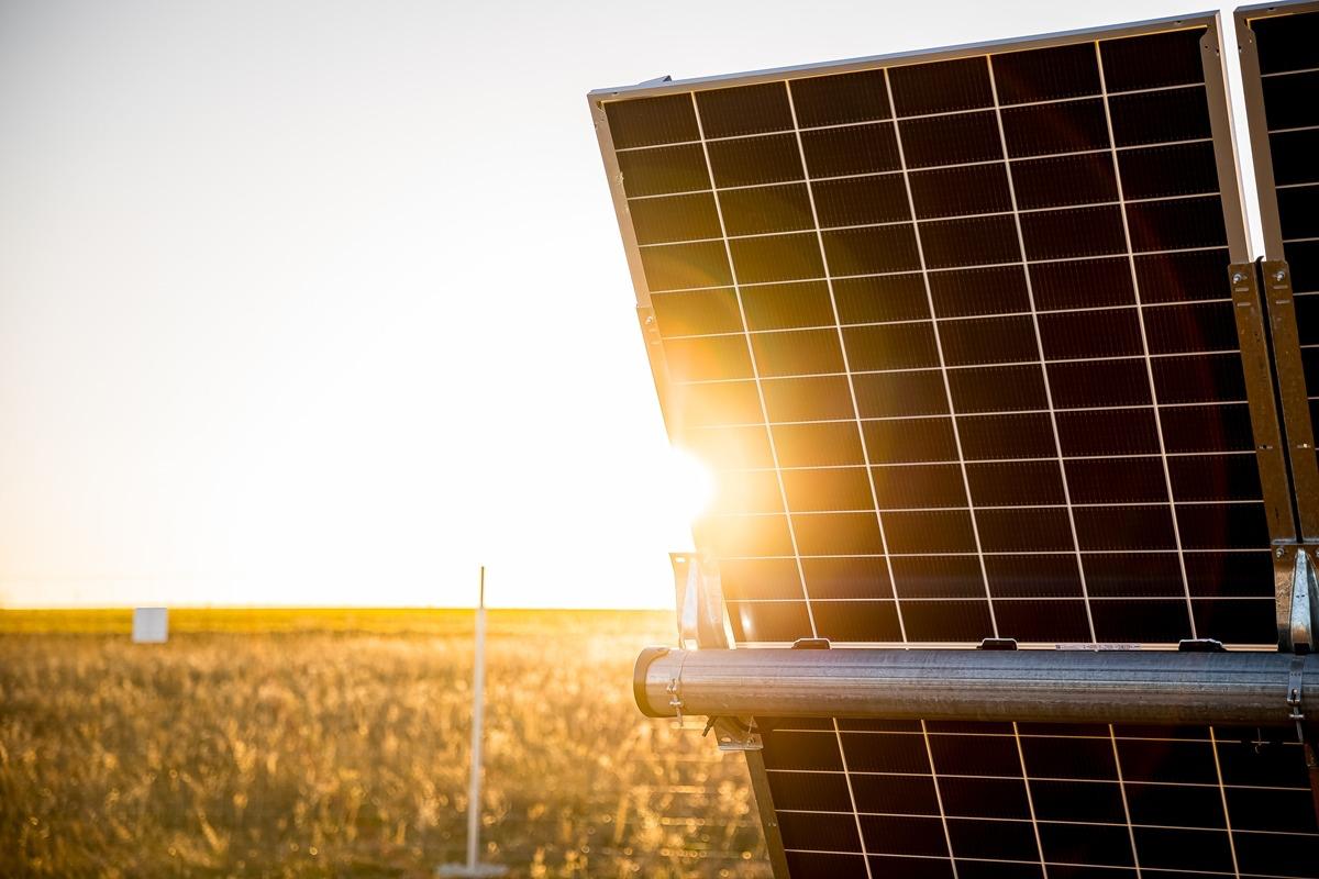 Trei noi parcuri fotovoltaice de 15 MW vor fi construite în județul Mehedinți