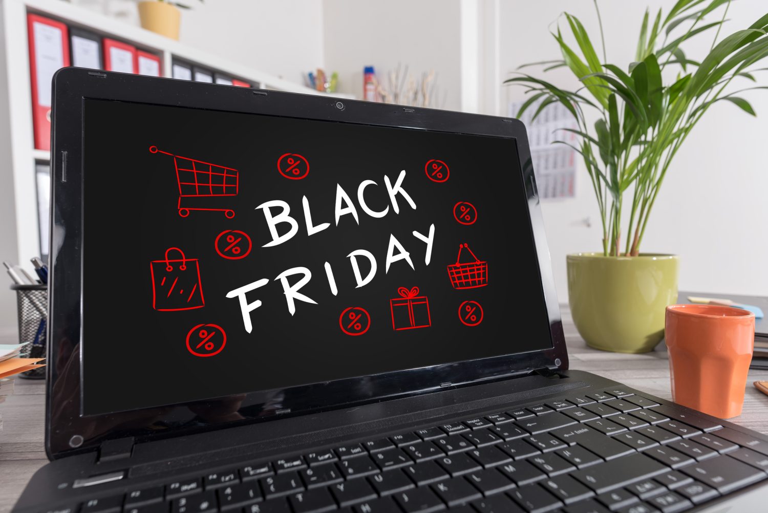 evomag investește 200.000 EUR în dezvoltarea platformei tehnologice înainte de Black Friday 2026