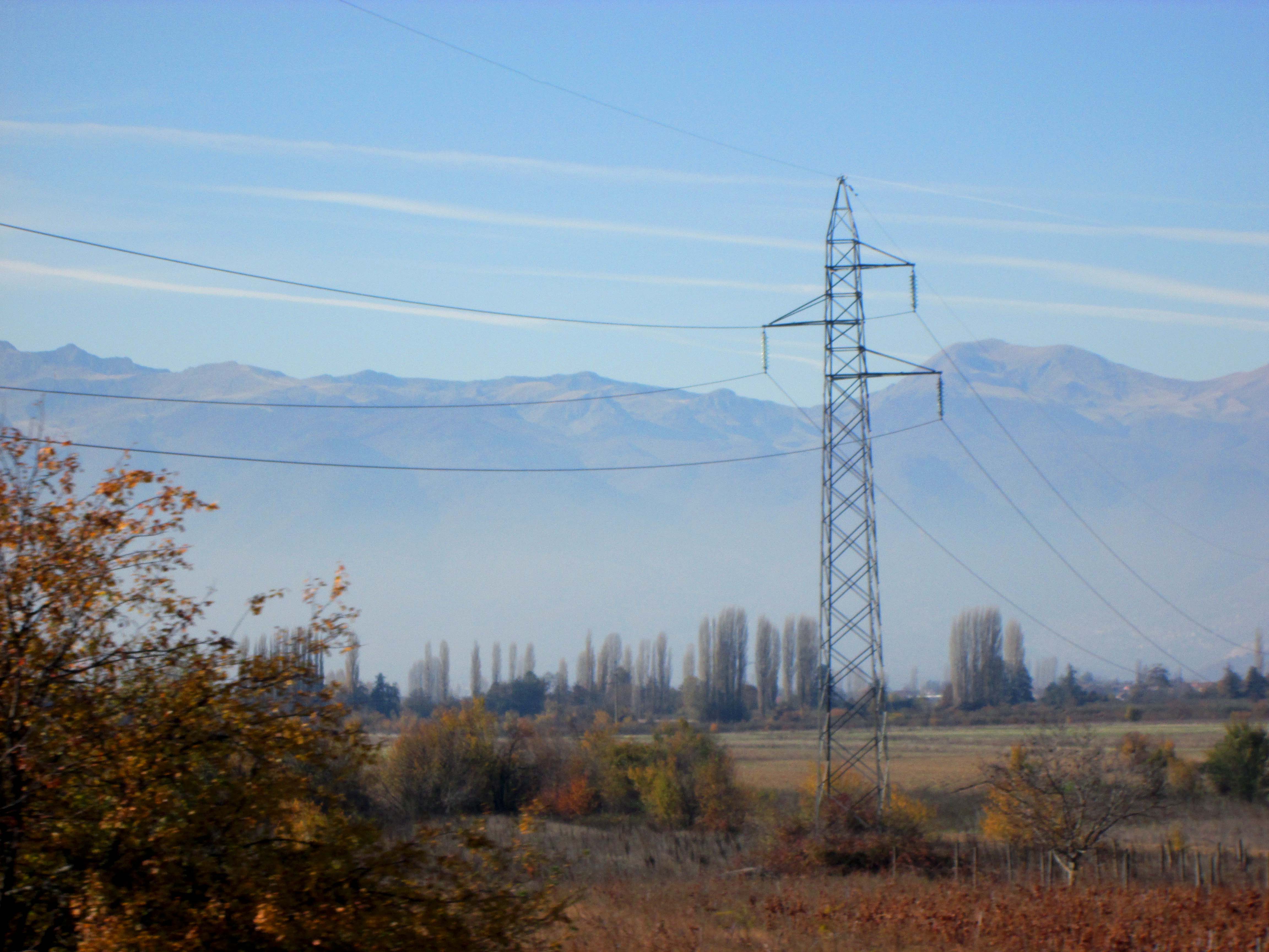 Italia și Comisia Europeană negociază un mecanism de reducerea prețului electricității influențat de gaze