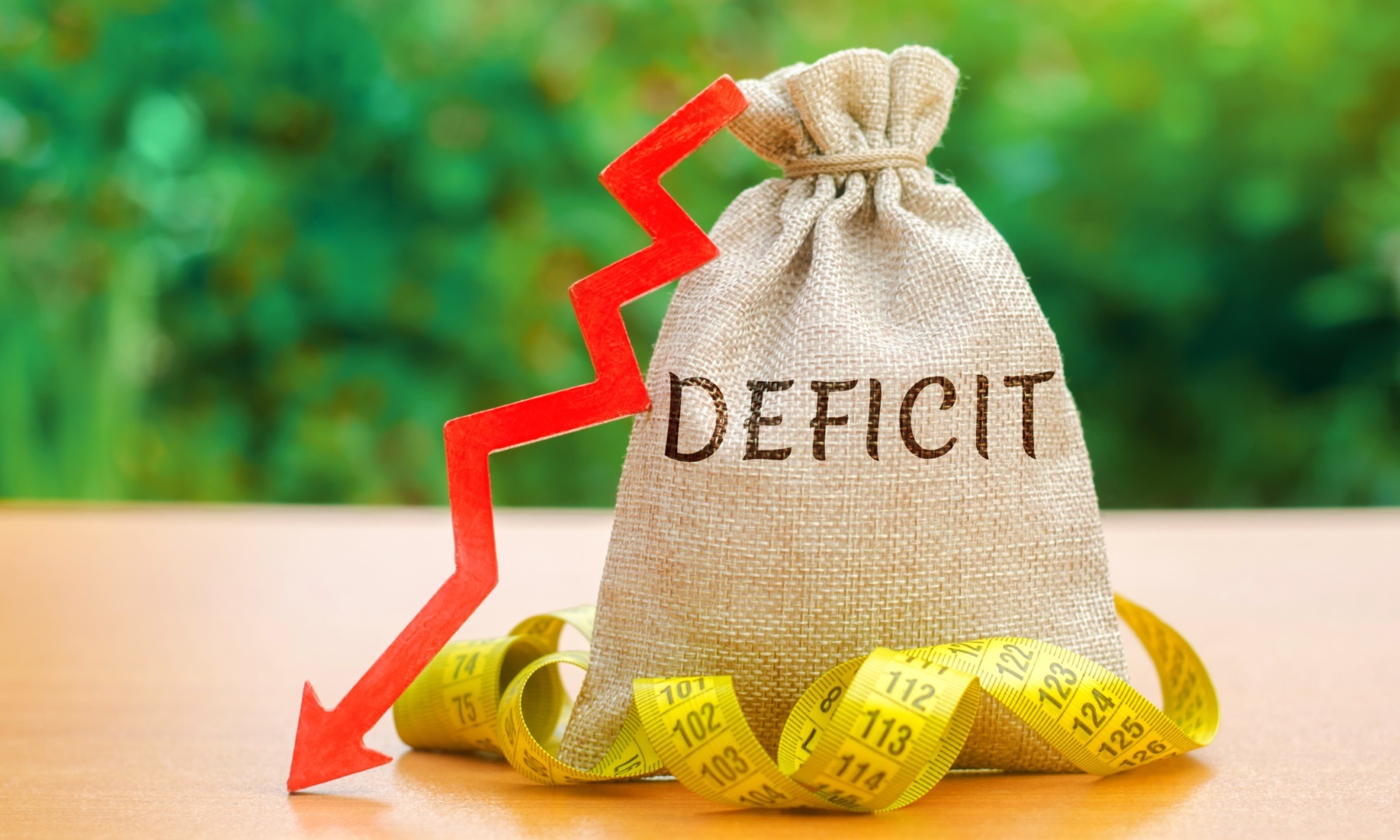Deficitul contului curent al balanței de plăți a ajuns la 19,925 miliarde euro în primele opt luni ale anului 2026