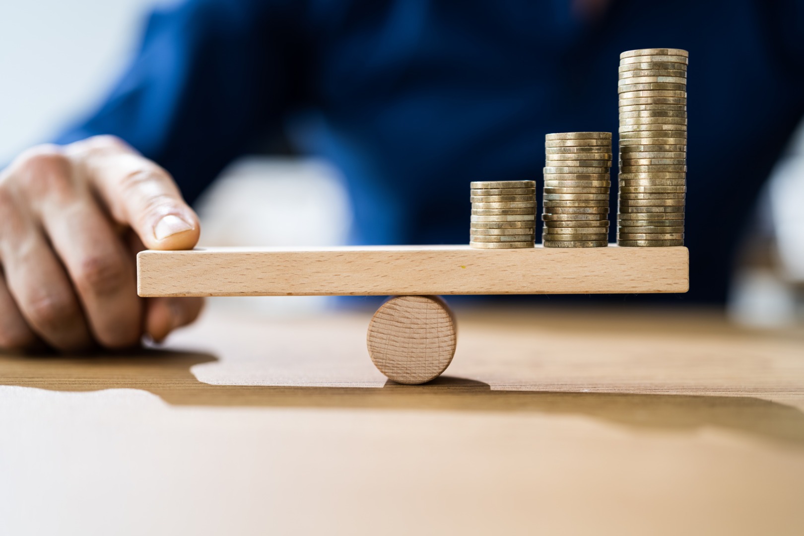 Deficitul contului curent al României a crescut la 19,93 miliarde de euro în primele opt luni ale anului 2026