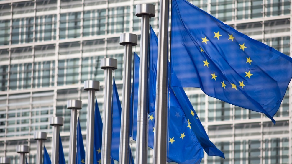 Investiții de 40 de miliarde de dolari în baterii pot genera profituri mari în Europa pe perioada iernii