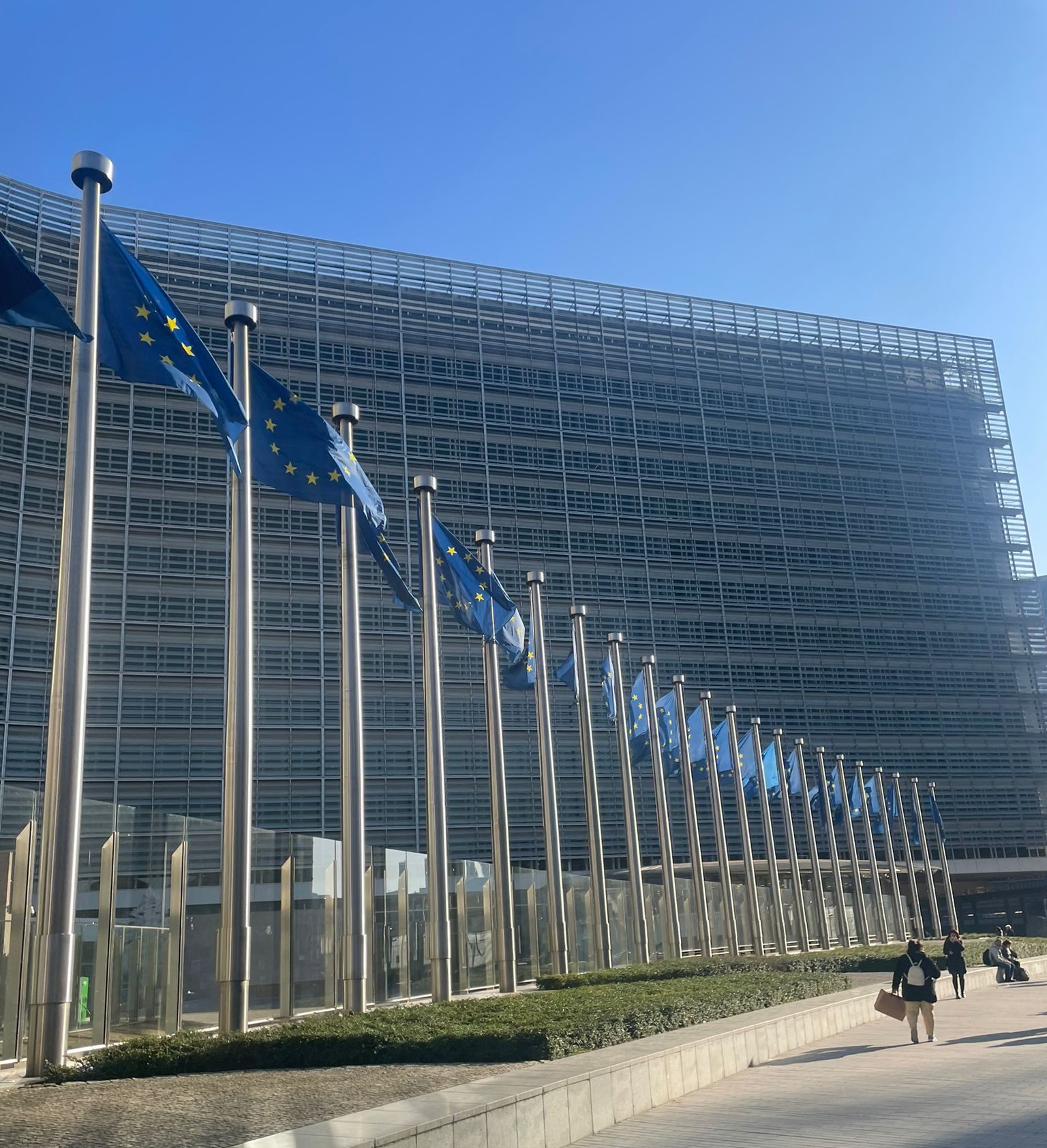 Italia și Comisia Europeană negociază un mecanism de reducere a prețului electricității influențat de gaze