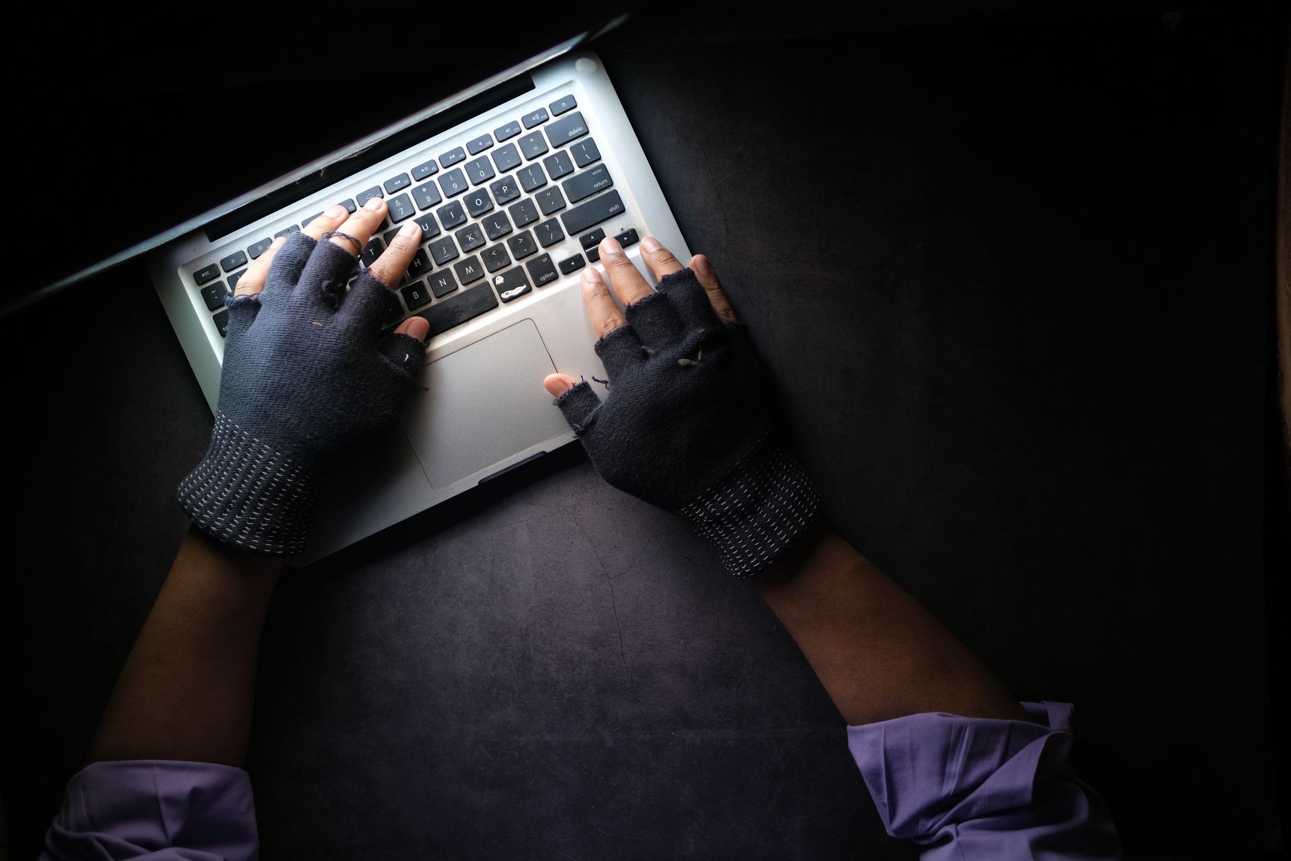 Alertă de securitate: Site-uri false care folosesc numele ANAF colectează date bancare și CNP-uri