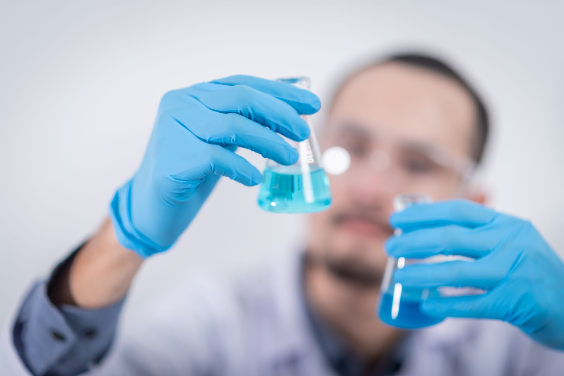 Viatris achiziționează Pacira BioSciences pentru 1,65 miliarde de dolari pentru a extinde segmentul de terapii non-opioide