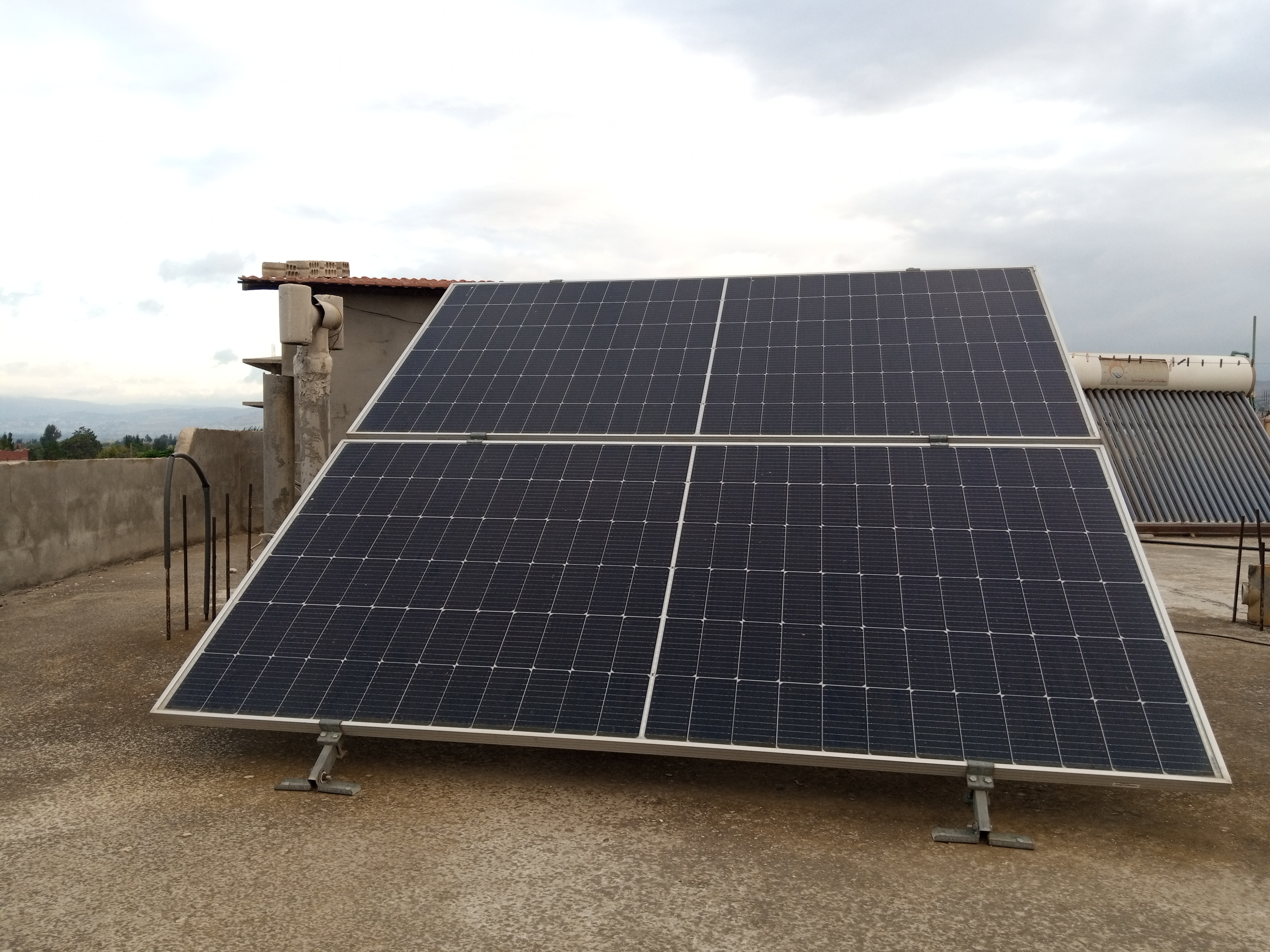 România se apropie de pragul de 400.000 de prosumatori, cu o putere instalată de peste 4.280 MW