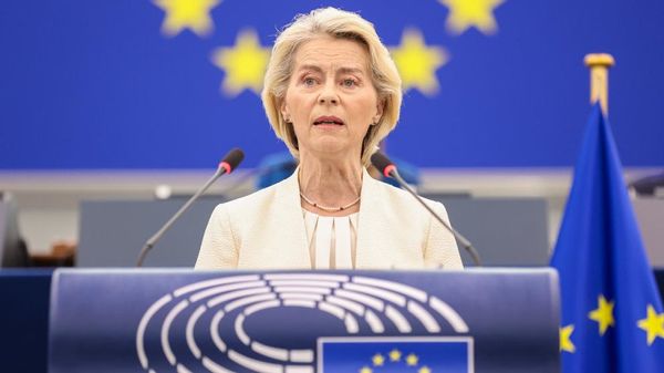 Comisia Europeană propune trecerea de la agregarea cererii la cumpărarea coordonată de energie