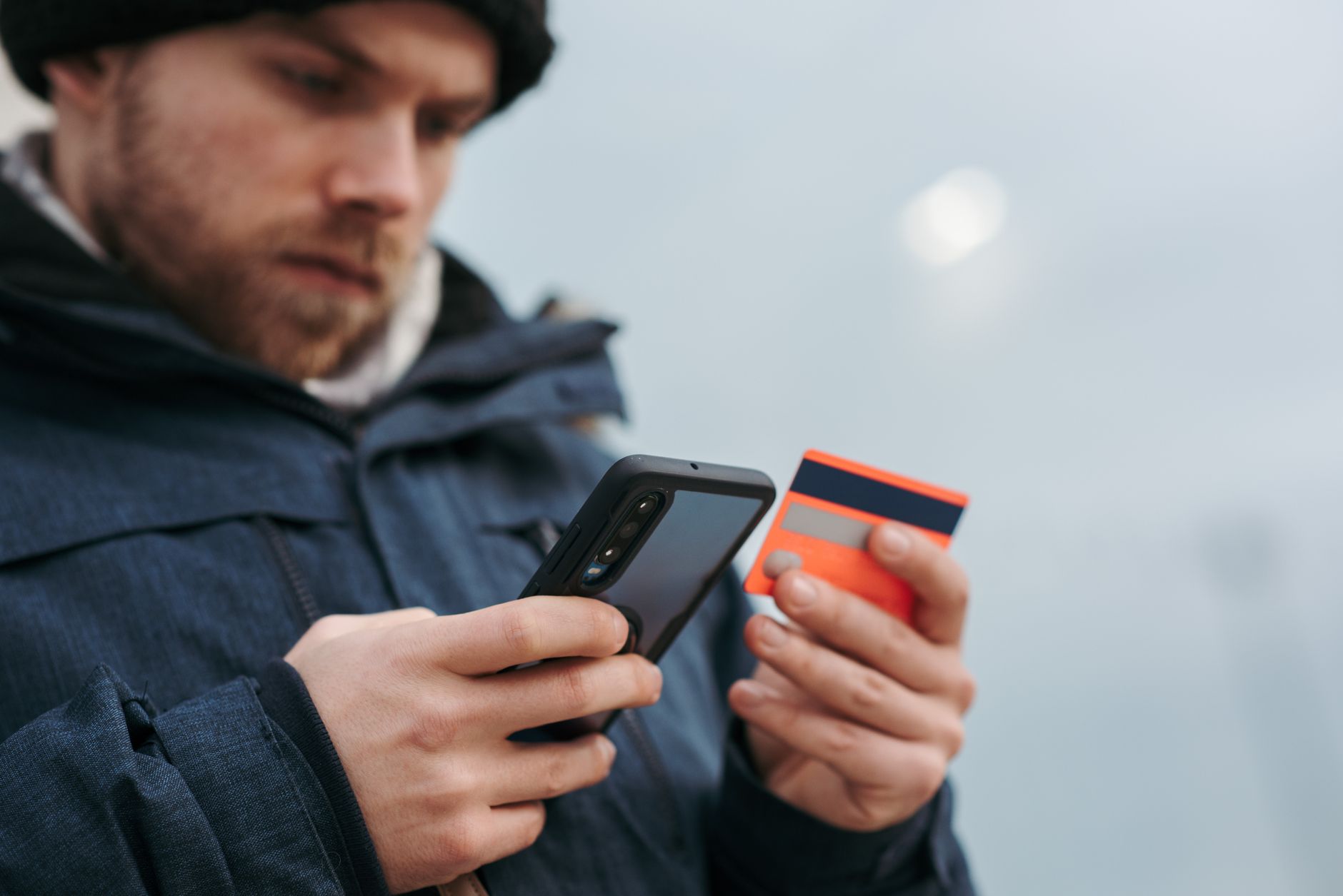 Revolut integrează sistemul de plăți polonez Blik, în contextul dezvoltării Ropay în România