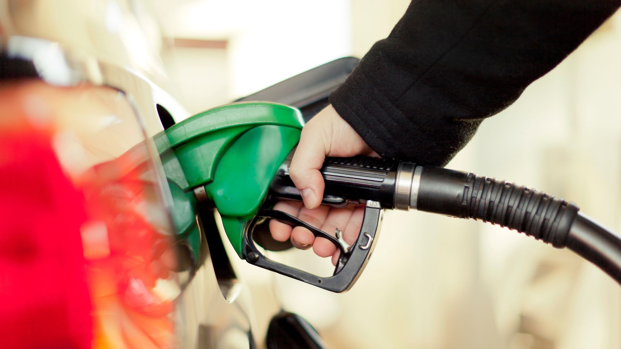 Riscuri de concentrare a pieței carburanților din cauza asimetriei legislative propuse