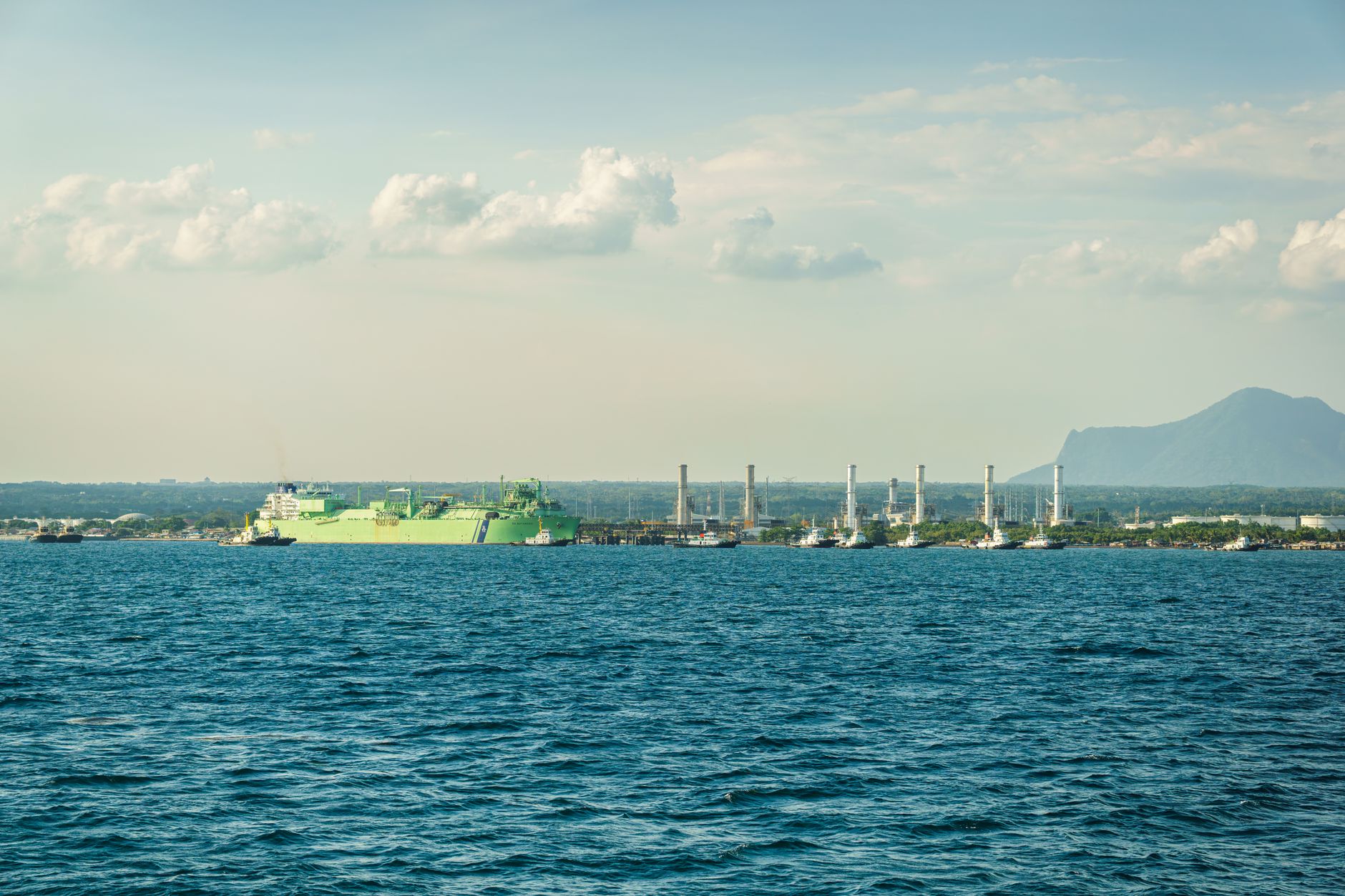 Compania Atlantic SEE LNG Trade menține interesul pentru furnizarea de gaze naturale către România