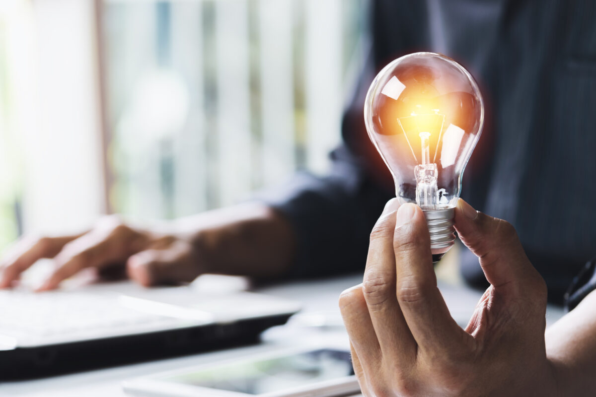 Electrica planifică atragerea unui credit de 355 de milioane de euro de la BEI