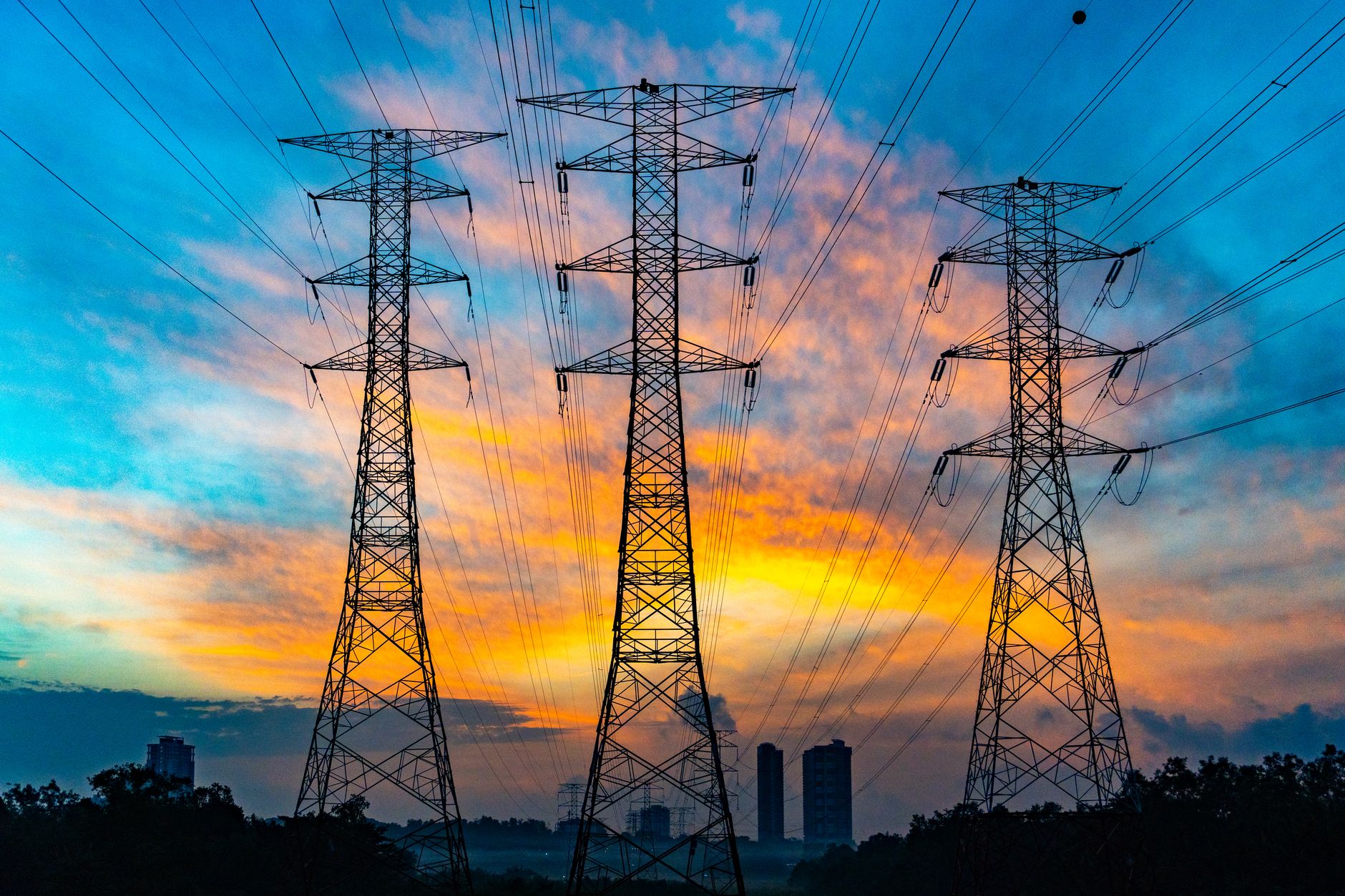 Riscuri energetice în perioada de vară: Dumitru Chisăliță avertizează că soluțiile definitive pot dura