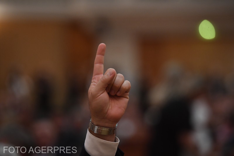 Moody’s: Un nou Guvern este esențial pentru menținerea credibilității fiscale a României