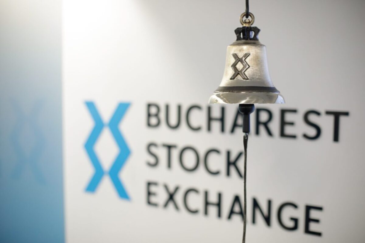 Bursa de Valori București deschide ședința de miercuri în scădere, în contextul clarificărilor privind Pilonul II