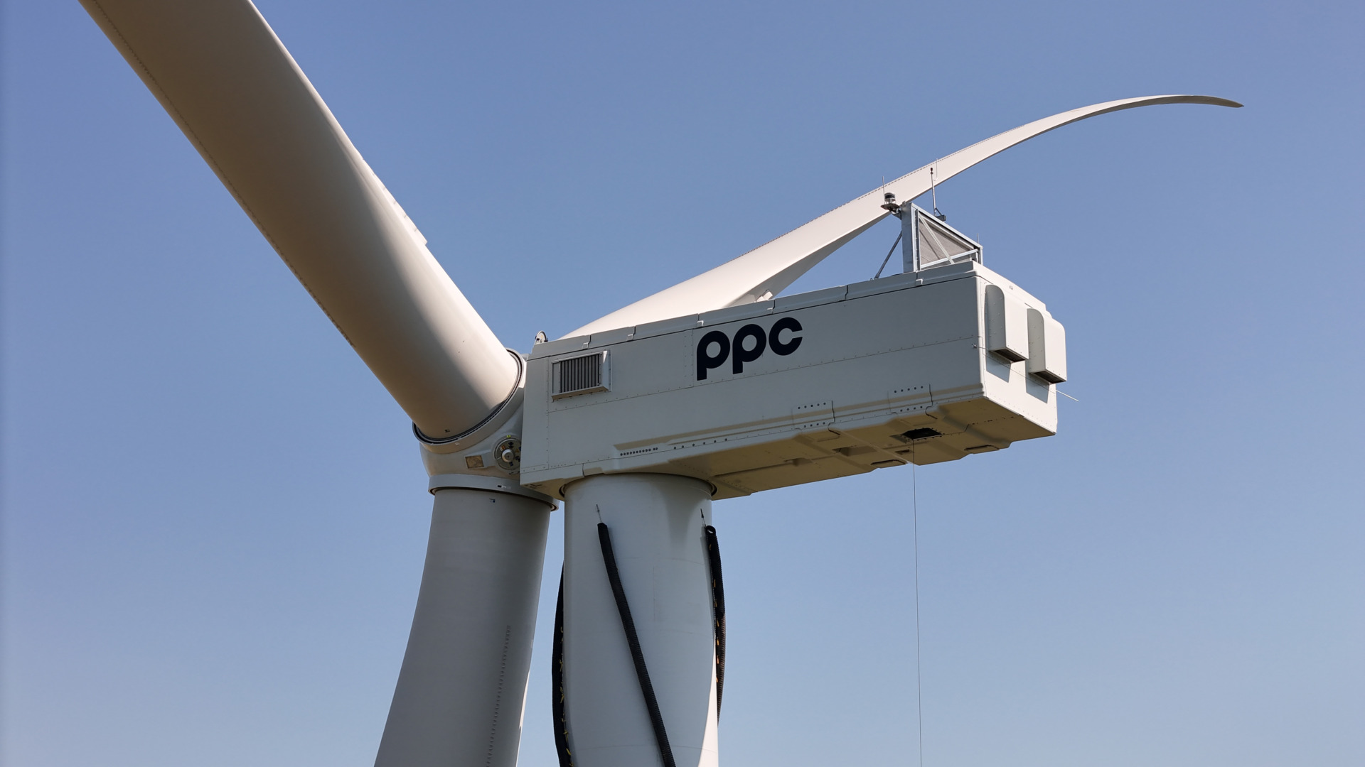 PPC Energie lansează oferta PPC Ore Smart PRO pentru companiile mici cu tarif dinamic
