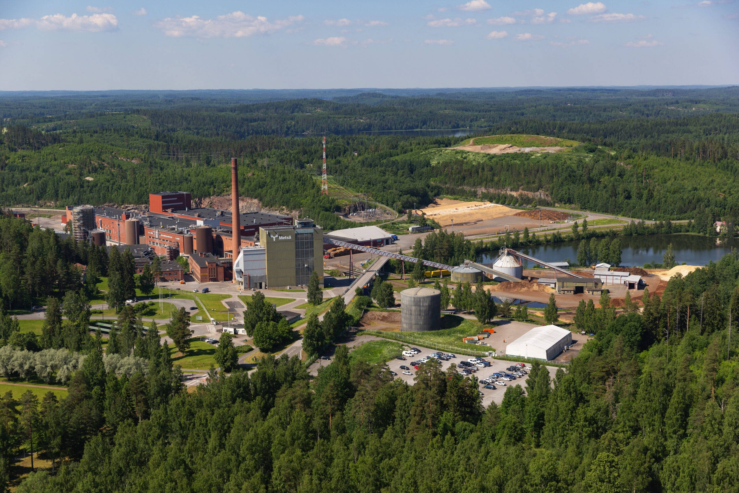 Parlamentul European aprobă peste 1,1 milioane de euro pentru lucrătorii din industria hârtiei din Finlanda