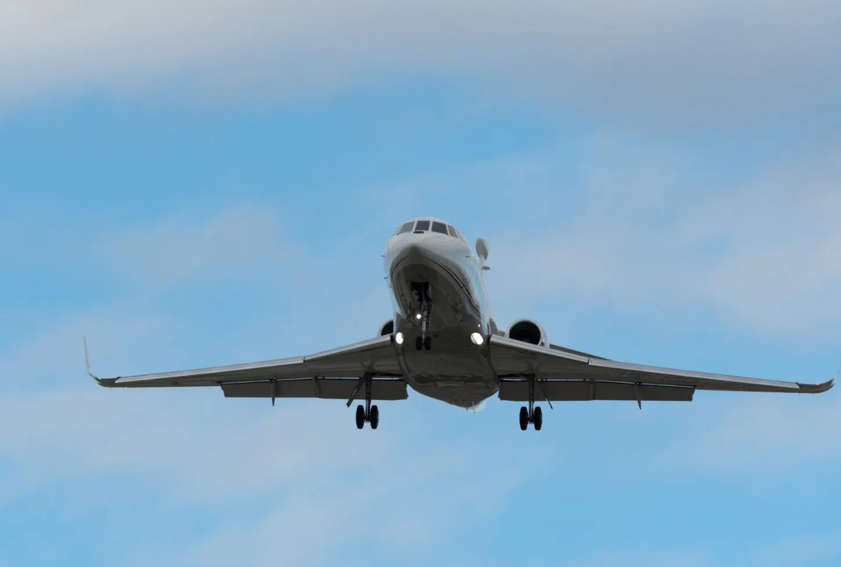 Investiții în aviația de business din România: profilul noilor antreprenori din sectorul privat