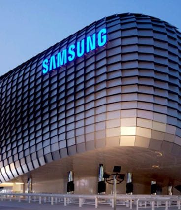 Samsung reacționează la lansarea iPhone-ului pliabil: o nouă campanie publicitară pentru segmentul de nișă