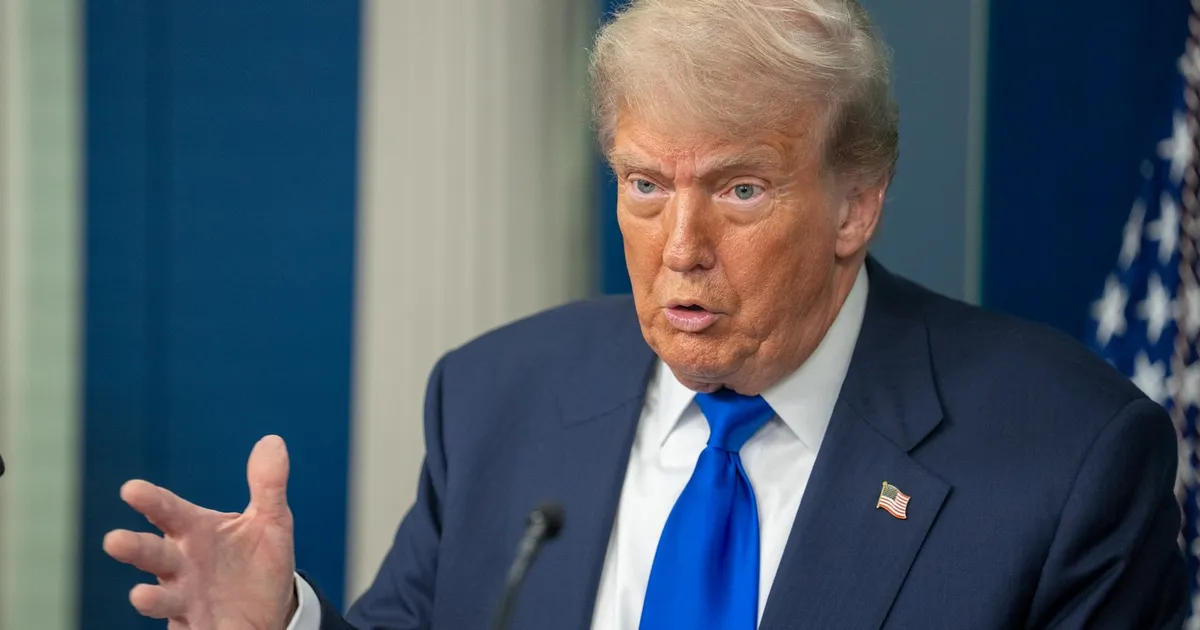 Administrația Trump anulează taxele vamale de 50% aplicate unor produse din Canada