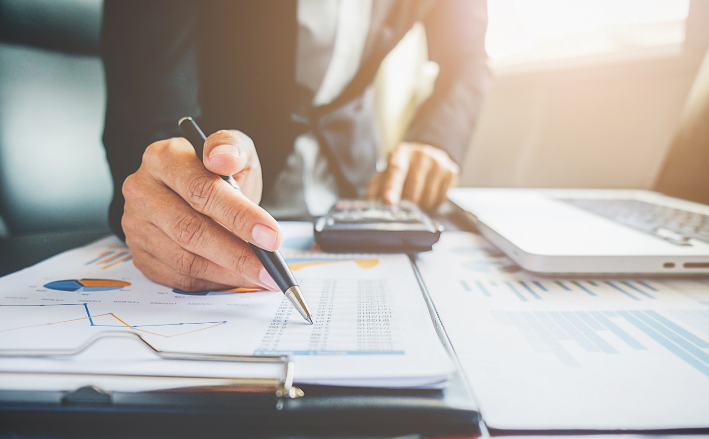 Perspective economice pentru companiile din România în următoarele 12 luni: Diferențierea între firme
