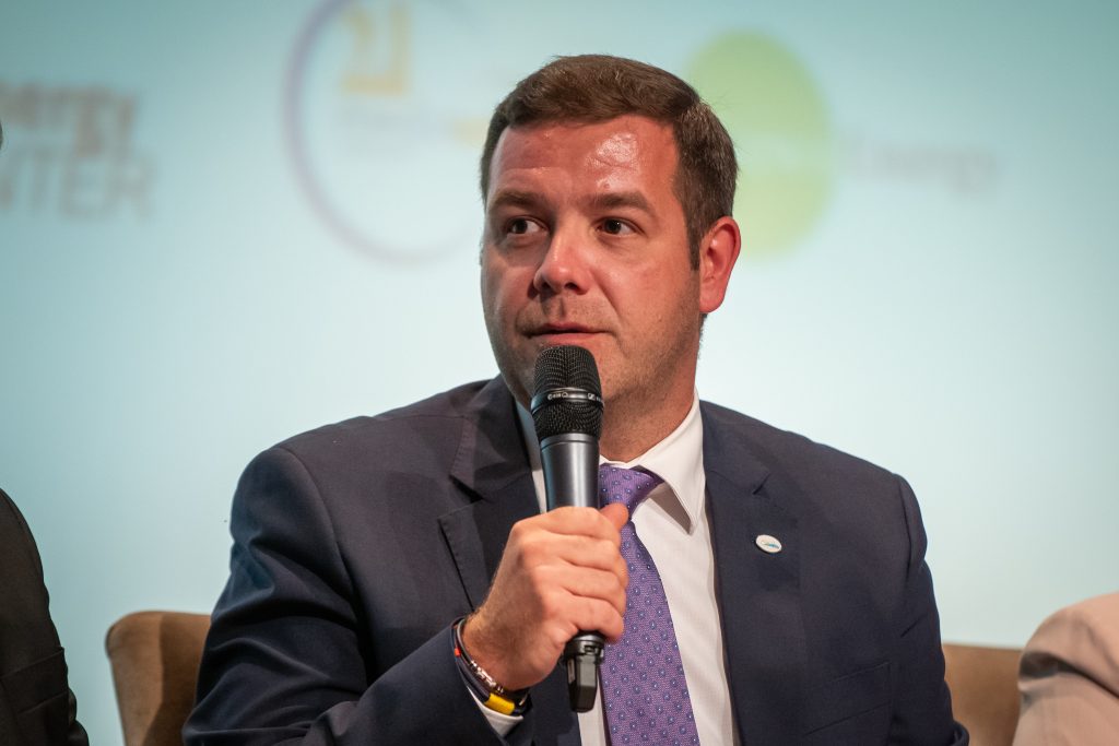 Martin Moise: Sectorul regenerabilelor trece printr-o transformare profundă, dar supra-reglementarea inhibă investițiile