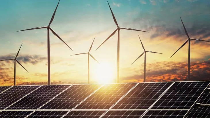 Estimări ale costurilor de investiție în sectorul energetic: cifre pentru eolian, solar și stocare