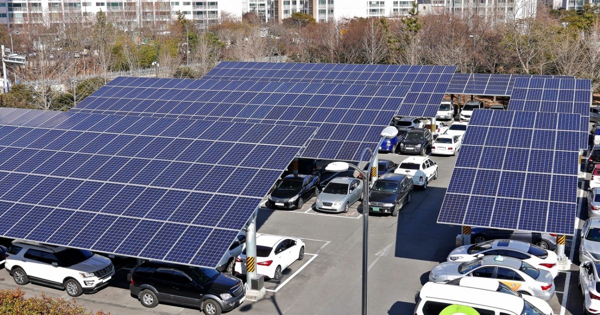 Energia solară depășește producția nucleară la nivel mondial, conform datelor Ember