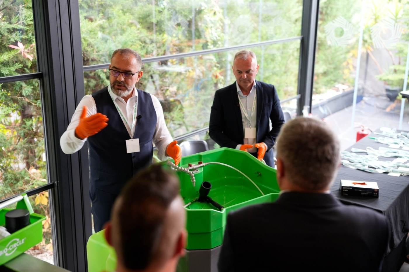 BIO-CIRCLE ROMANIA analizează optimizarea proceselor de curățare industrială pentru reducerea costurilor
