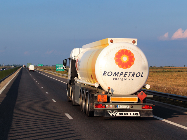 Ascensiunea Rompetrol Well Services pe BVB, influențată de raliul spectaculos al Rompetrol Rafinare