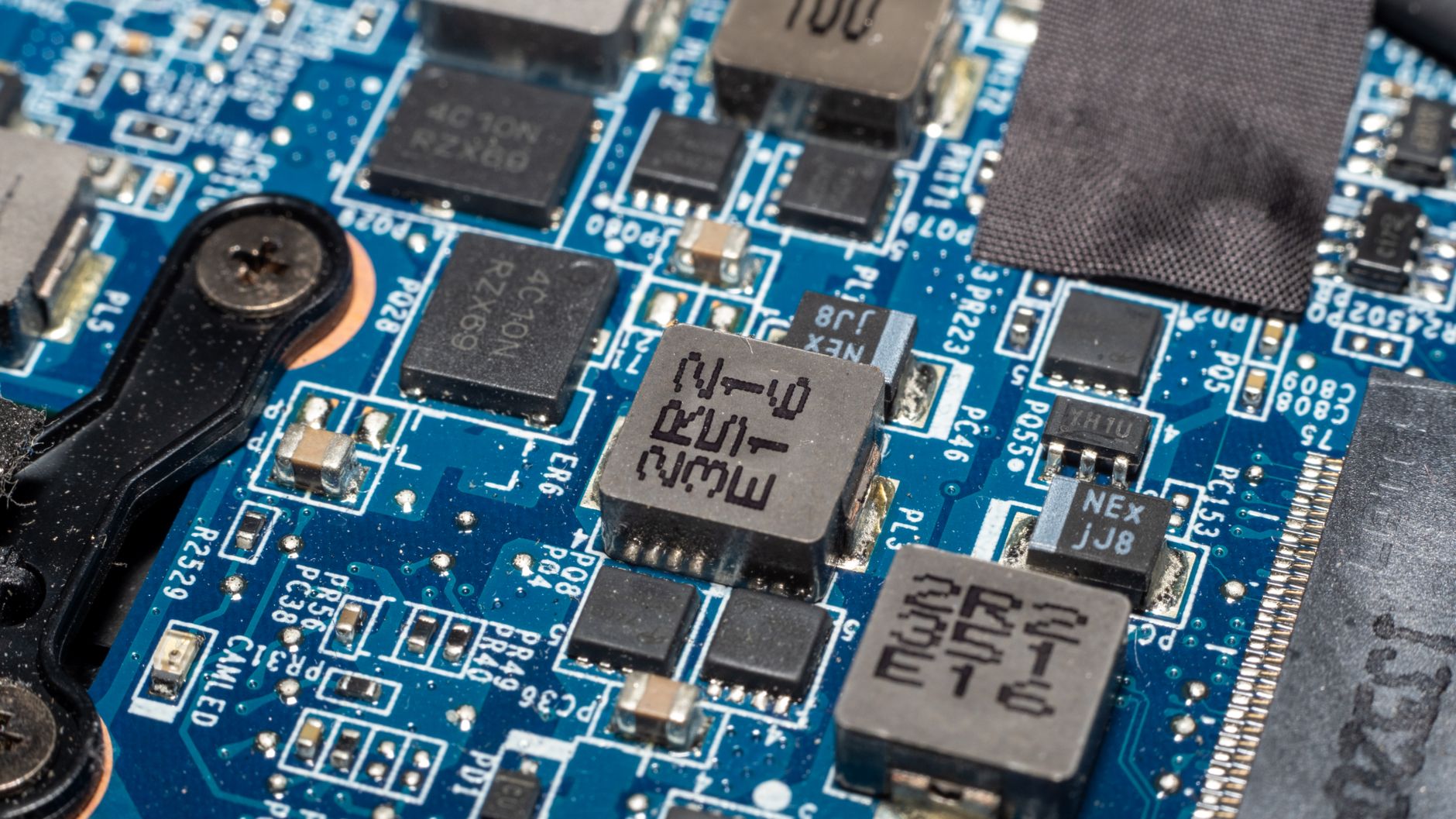 Comisia Europeană aprobă ajutor de stat de 319 milioane de euro pentru investiția Infineon în Austria