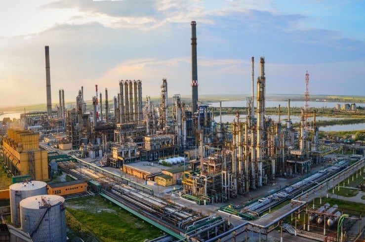 Comisia Europeană vizează creșterea capacității de rafinare pentru securitatea energetică a UE