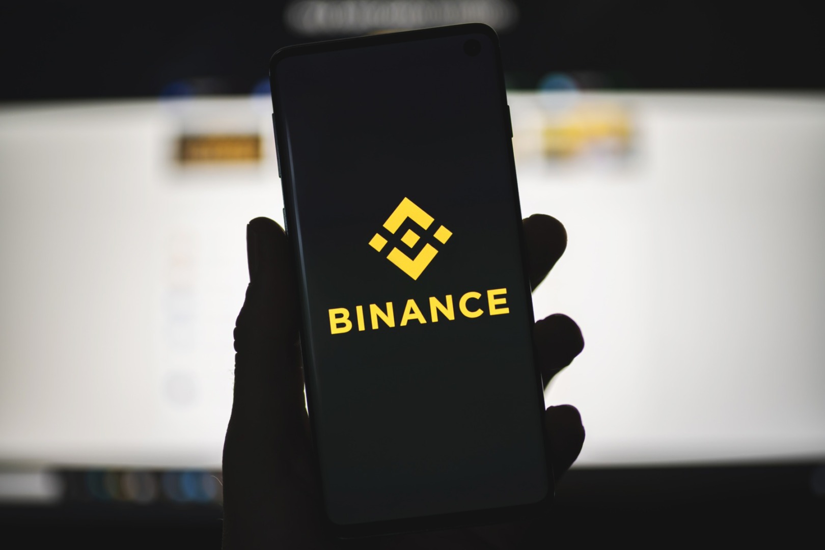Binance investighează un incident de securitate masiv, cu pierderi estimate la 6,3 miliarde de dolari