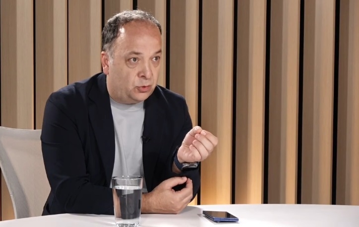 Avertisment economic după prima rectificare bugetară: Statul funcționează prin mutarea fondurilor
