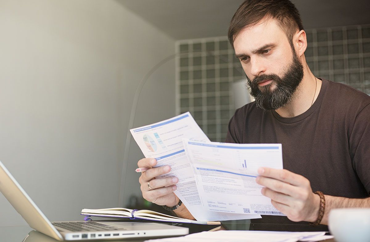 Ghid de înțelegere a facturii de energie electrică: componentele și tarifele care determină costul final