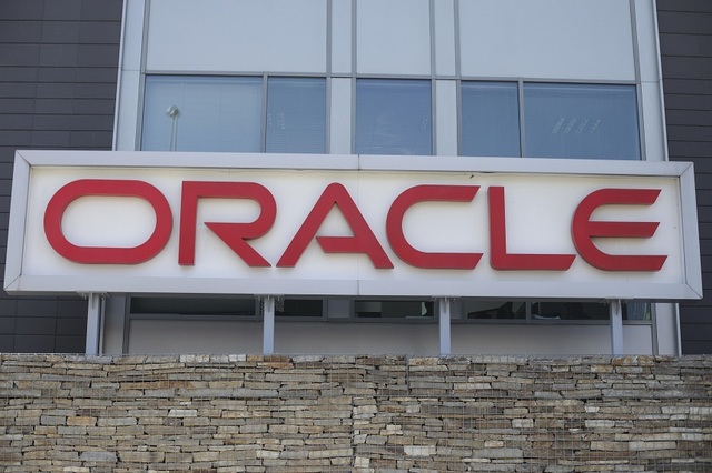 Datoria de 18 miliarde de dolari pentru centrul de date Oracle este sub presiune financiară