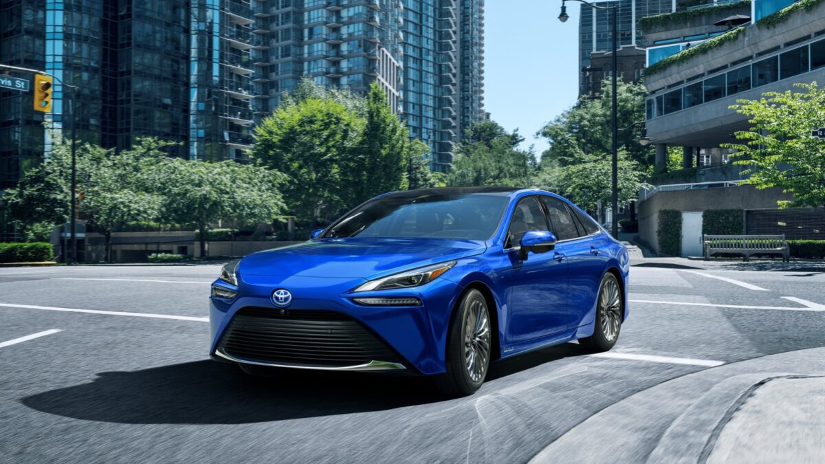 Toyota estimează costuri anuale de 6,4 miliarde de dolari pentru automatizarea fabricilor începând cu 2028