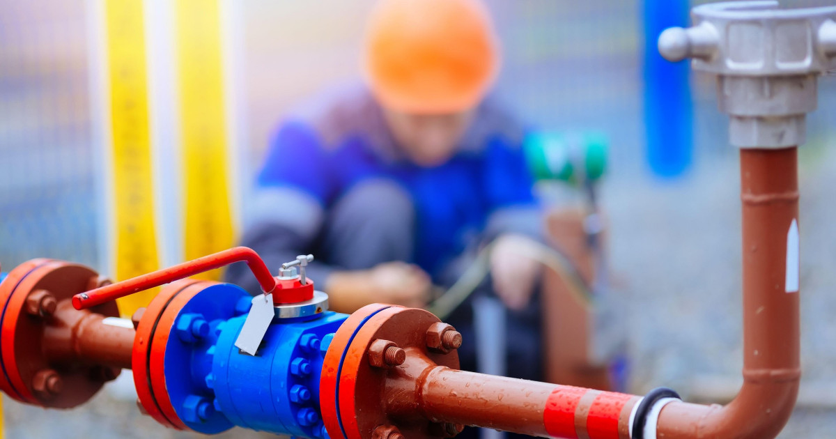 Industria europeană sub amenințarea prețurilor la energie: Riscuri majore de închidere în 2026