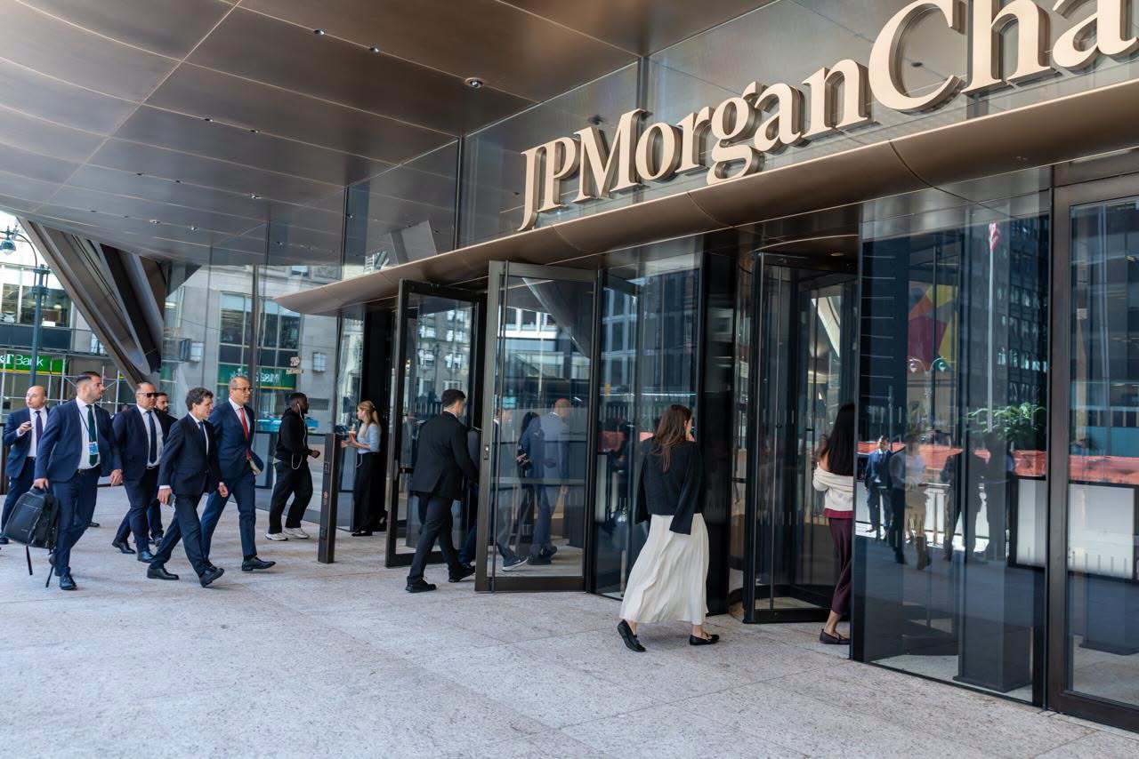 Nicușor Dan a prezentat planurile de consolidare fiscală în fața investitorilor de la JPMorgan