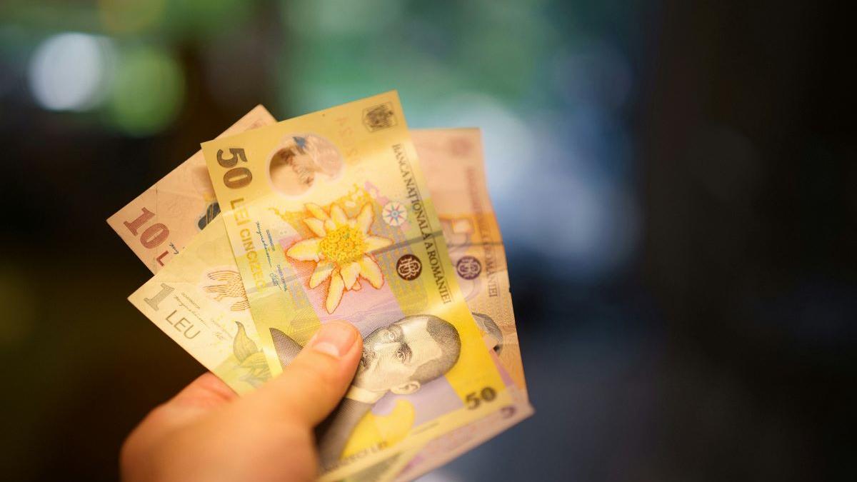 Inflația în România scade semnificativ, dar țara rămâne lider în UE la creșterea prețurilor