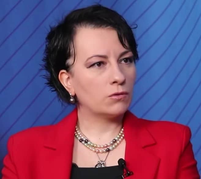 Taxa invizibilă a birocrației: Impactul costurilor administrative asupra antreprenoriatului din România