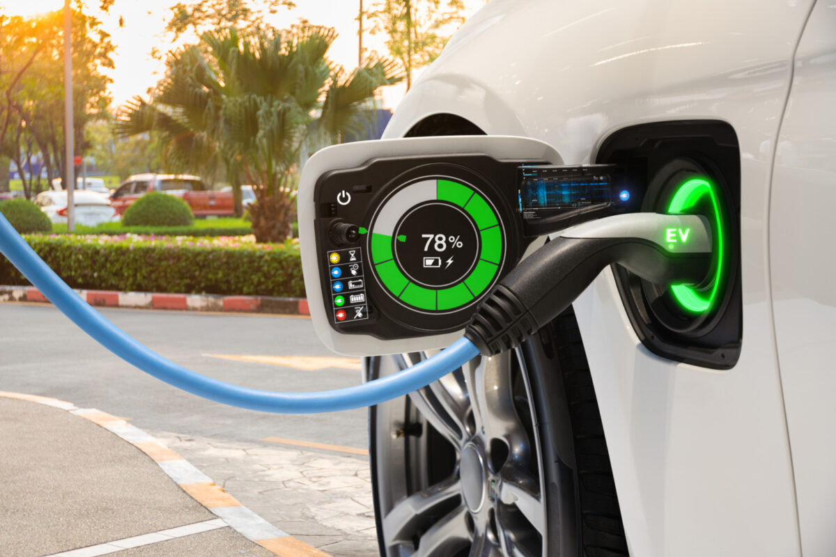 Vehiculele electrice au atins o cotă record în înmatriculările de autoturisme noi din Uniunea Europeană