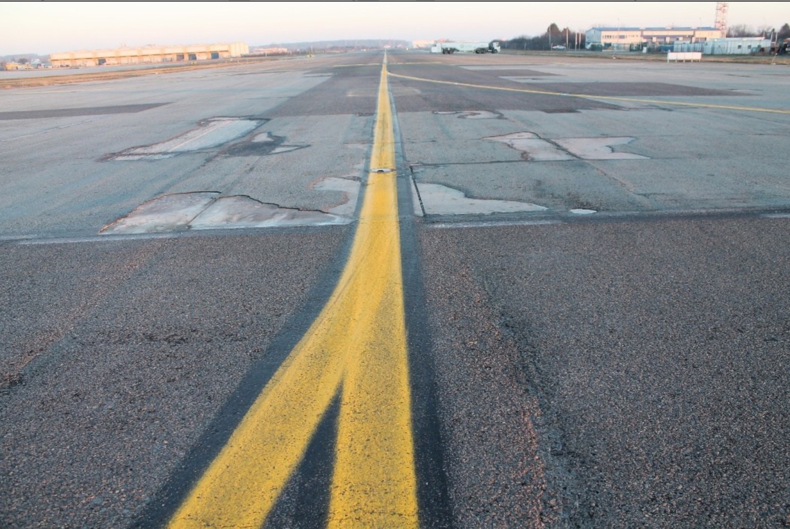 Contract de aproape 395 milioane de lei pentru modernizarea unei platforme de la Aeroportul Otopeni