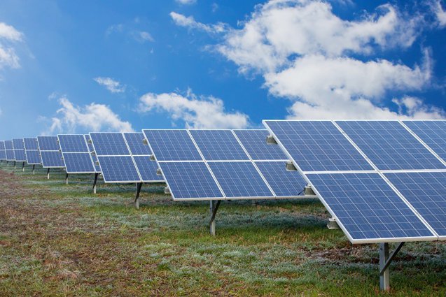 China Huadian deține cel mai mare parc solar din România, marcat de o strategie de expansiune