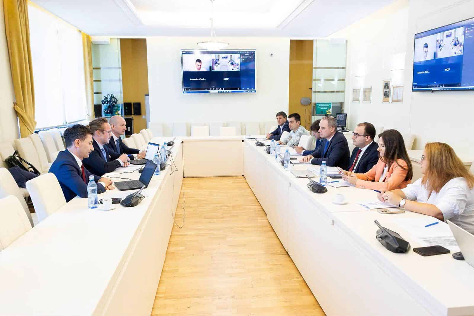 România prezintă Standard & Poor’s strategia de consolidare fiscală în vederea menținerii ratingului de investiții
