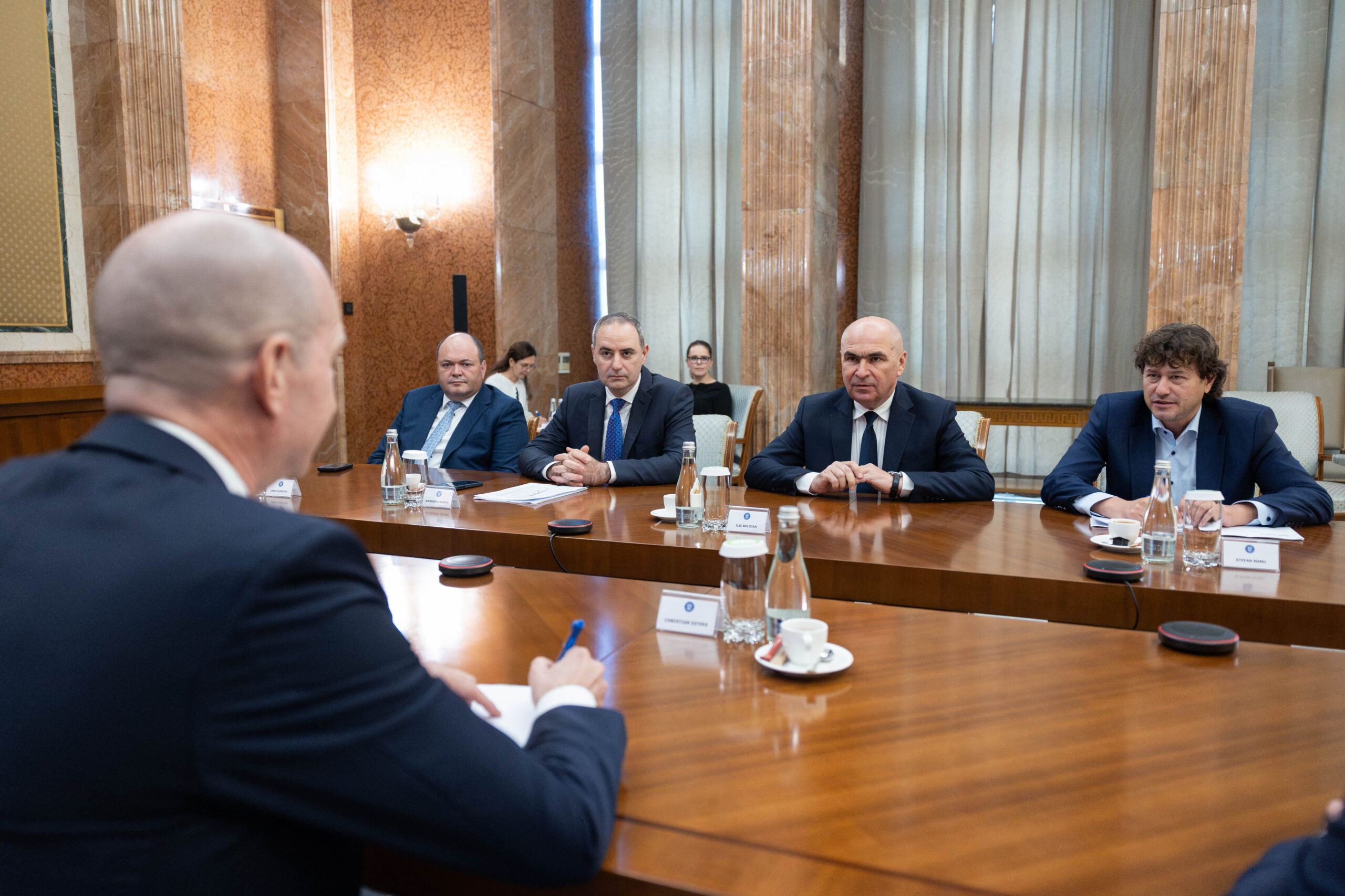 Ilie Bolojan discută cu Standard&Poor’s despre reformele necesare și reducerea deficitului bugetar