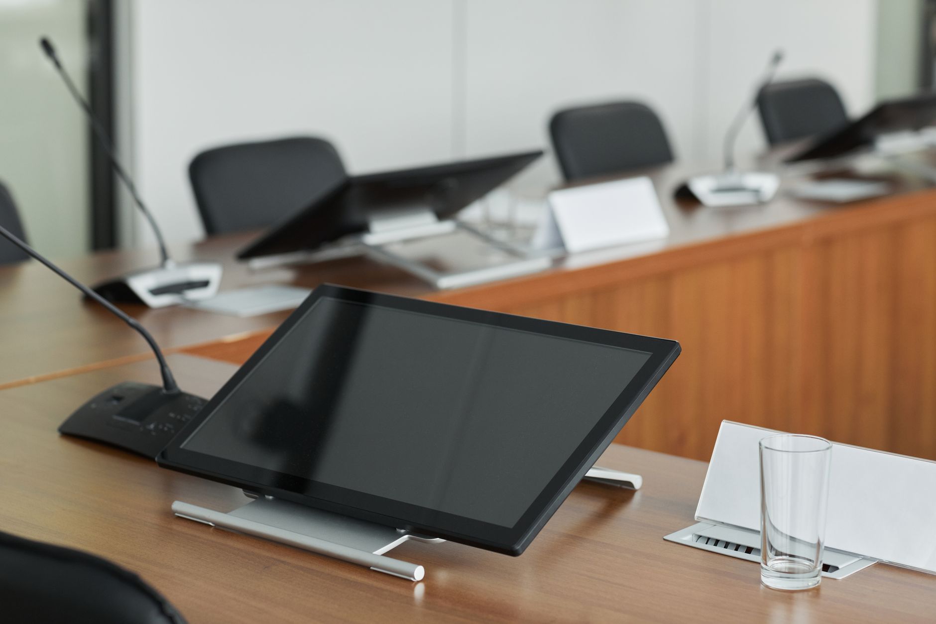 Conflict de putere la nivelul managementului Tata: disputa dintre consiliul de administrație și acționarul majoritar