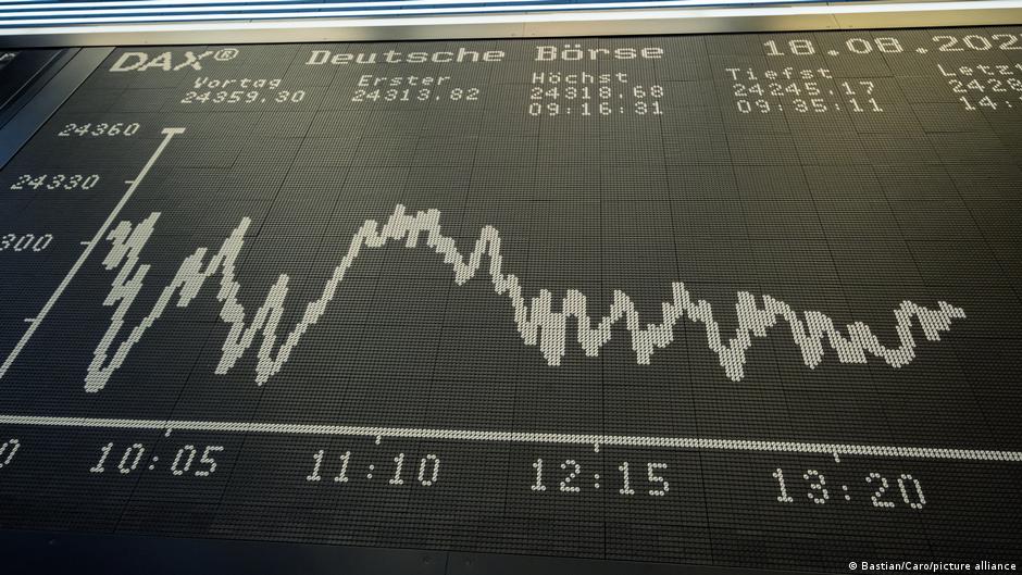 Perspective economice în Germania: Economiștii anunță o redresare temporară, dar avertizează asupra riscurilor structurale